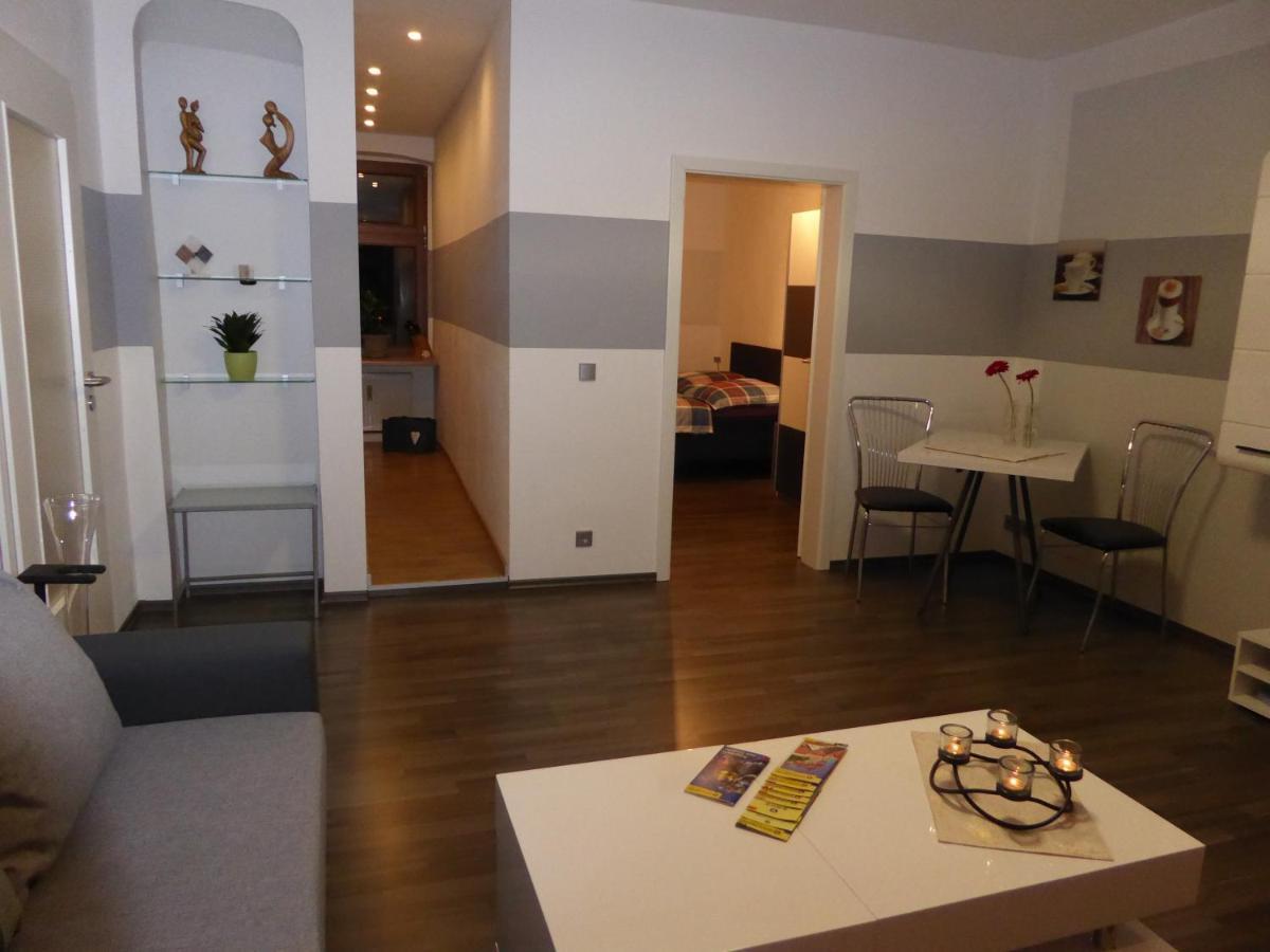 Weiss-Ferienwohnung Quedlinburg Exterior foto